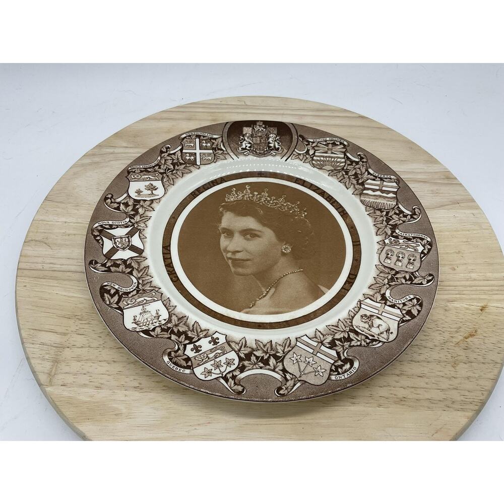 Clarice Cliff Coronation Queen Elizabeth 2nd Plate Vintage Royal‎ Staffordshire